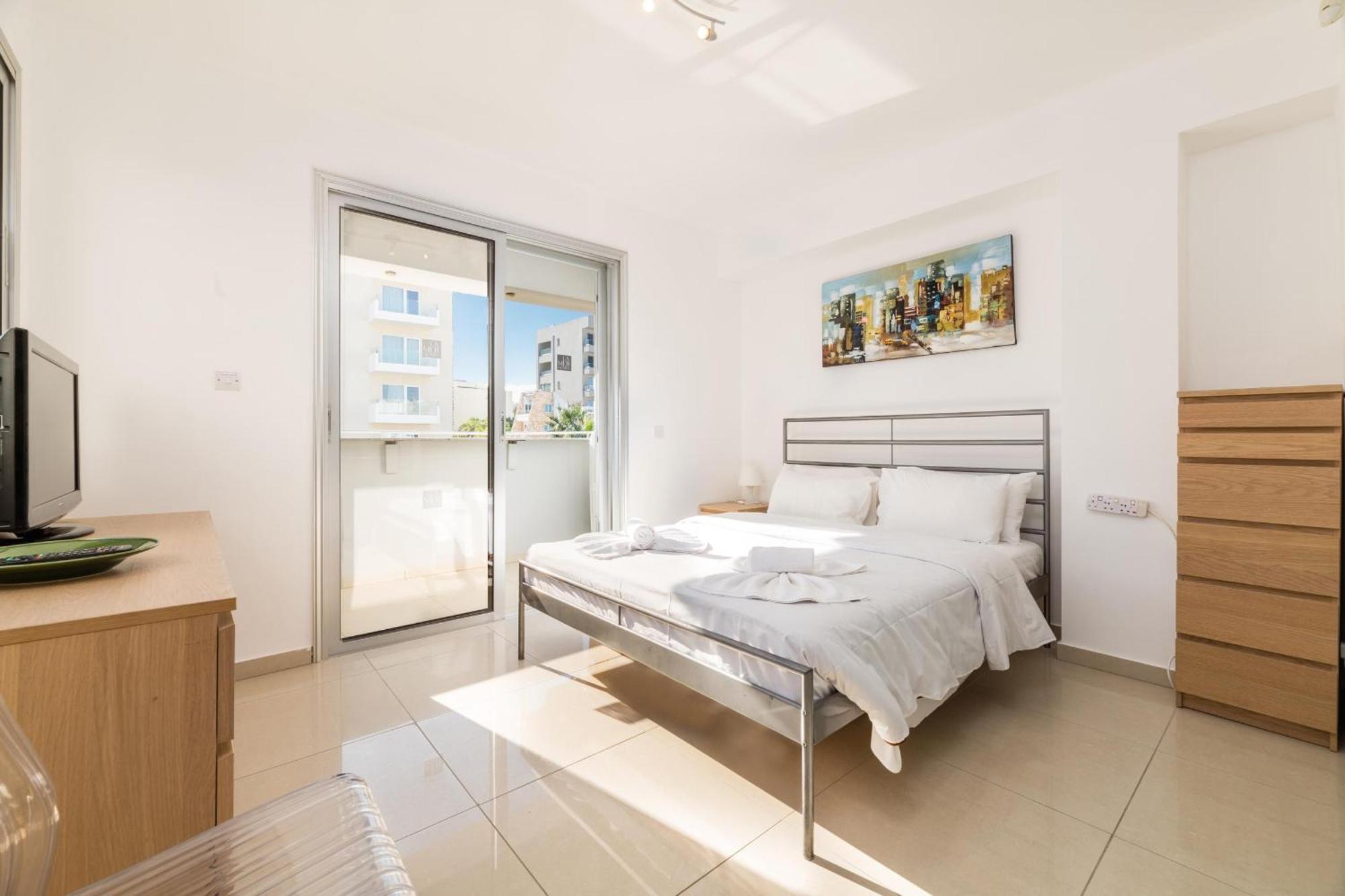 Silver Sands Penthouse Протарас Экстерьер фото